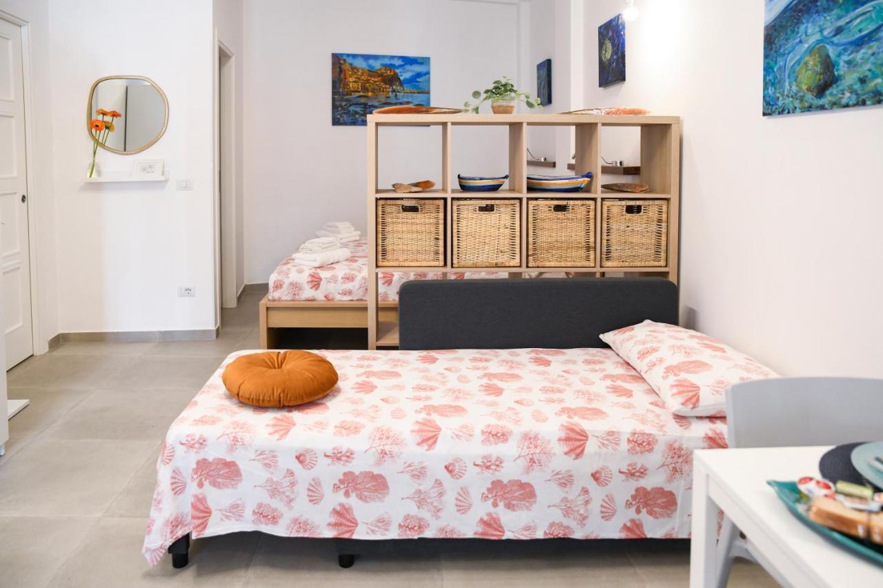 Granello Di Sabbia - Chianalea Di Scilla Apartman Kültér fotó