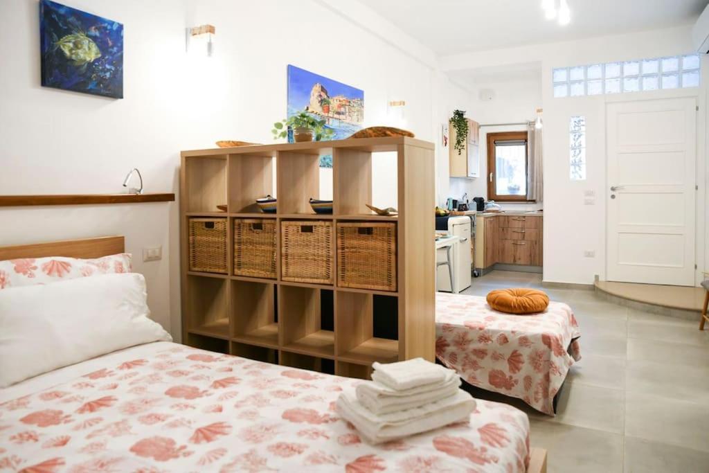 Granello Di Sabbia - Chianalea Di Scilla Apartman Kültér fotó